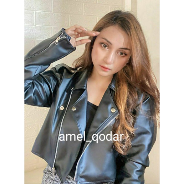 [BISA COD] Jaket Semi Kulit Wanita Crop Top Black Slimfit /Leather Premium