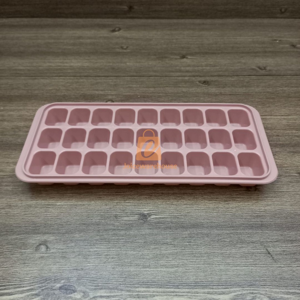 Cetakan es batu sekat 27  / cetakan es segi / cetakan es batu plastik / ice tray Asvita