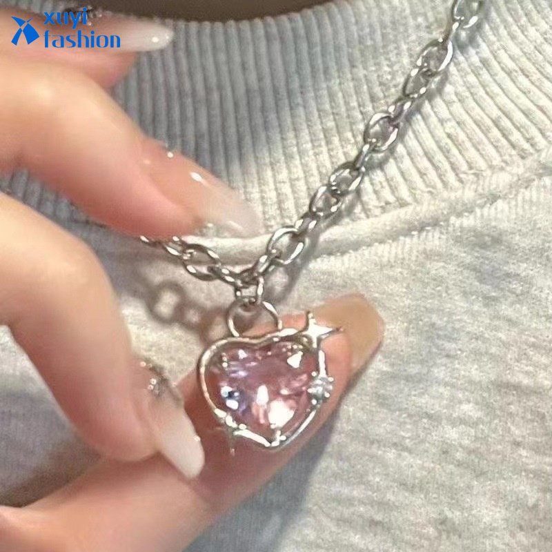 Kalung Rantai Klavikula Liontin Hati Nebula Bahan Zirkon Warna Pink Untuk Wanita