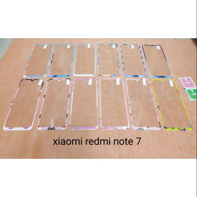 Tempered glass Xiaomi redmi note 7 . Note 7 pro motif gambar karakter anti gores kaca