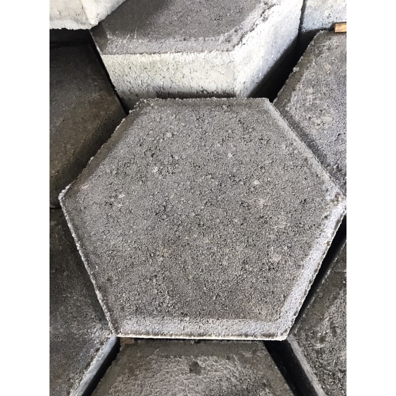 Paving Block Conblok K300 Model Hexagon Segienam 8cm Warna Abu Shopee Indonesia