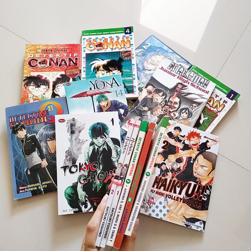 PRELOVED Komik MURAH Haikyuu, Tokyo ghoul, Detective conan, Owari no Seraph, Attack on Titan etc