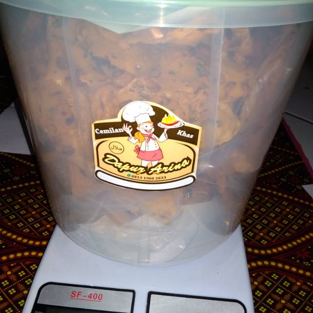 

Peyek kacang toples 5lt