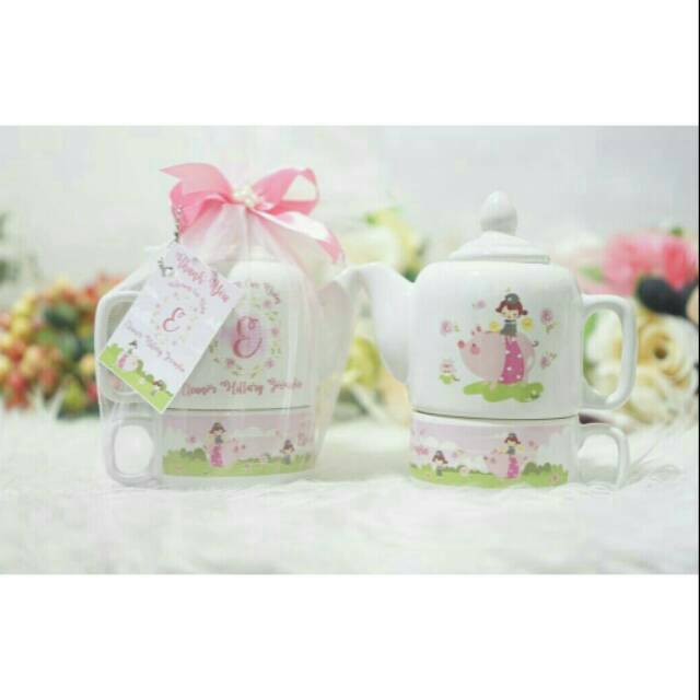 

Hampers/souvenir baby 1 month, B'day teko susun dot + tille pita card