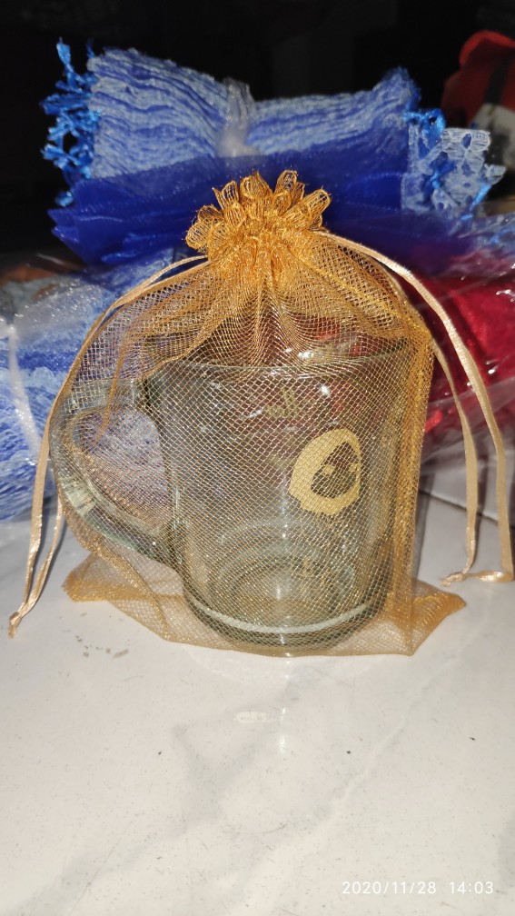 Tile Untuk Gelas/ Mangkok  Avel 13x16