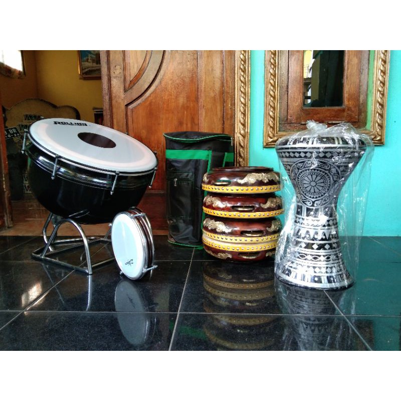 Hadroh set