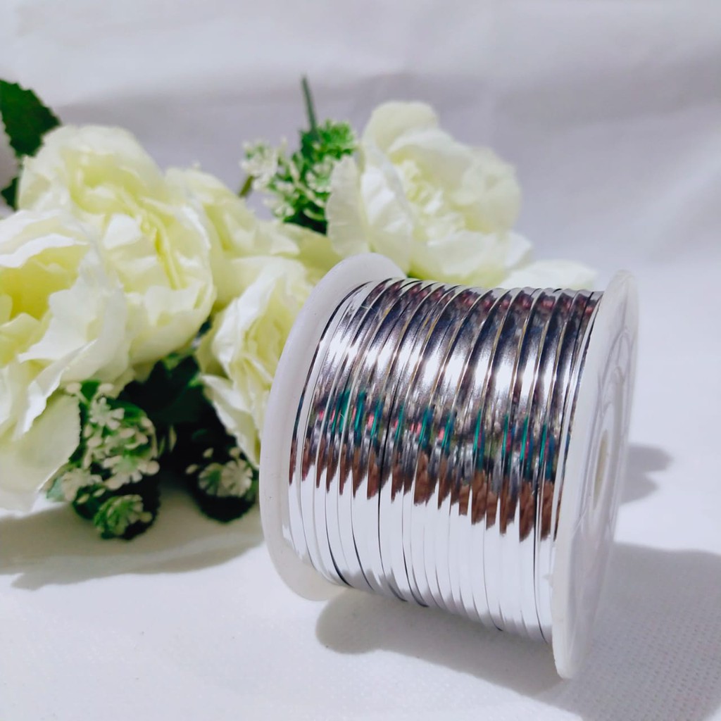 

Kawat Twister Rol C-02 Perak/Twis Tie/Pita Kawat Metalik/Kawat Souvenir