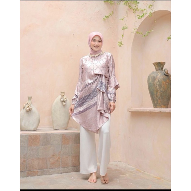 Kayangan Tunik Blush M Vanilla Hijab