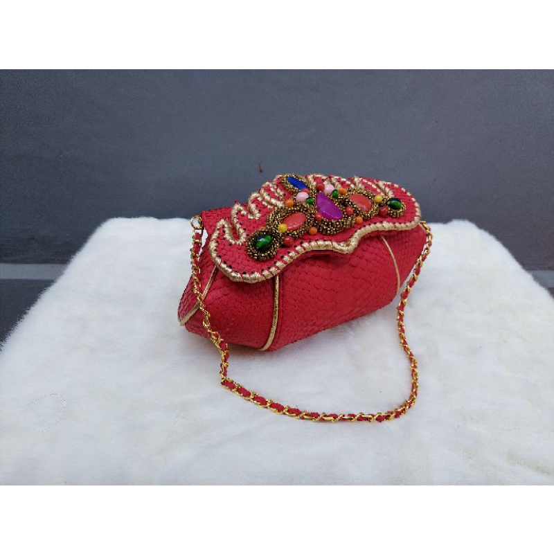 Clutch Pesta Sandra Size S Merah -Clutch Model Kerang Asli Tas Kulit Ular Piton