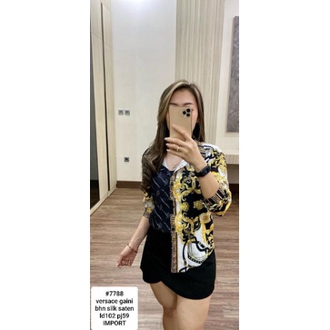 KEMEJA SILK VERSACE GIANI 7788