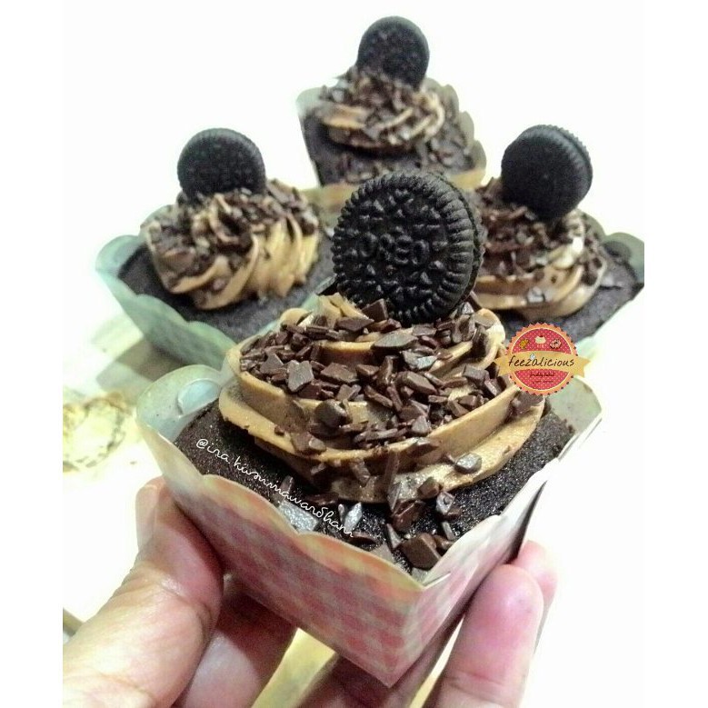 CARIBE CHOCOLATE FLAKES MASTER MARTINI 100GR - TOPPING DONAT TOPING DONUT - TABURAN COKLAT TABUR