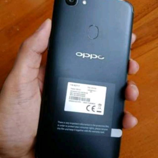 Oppo F5 Ram 4 bekas