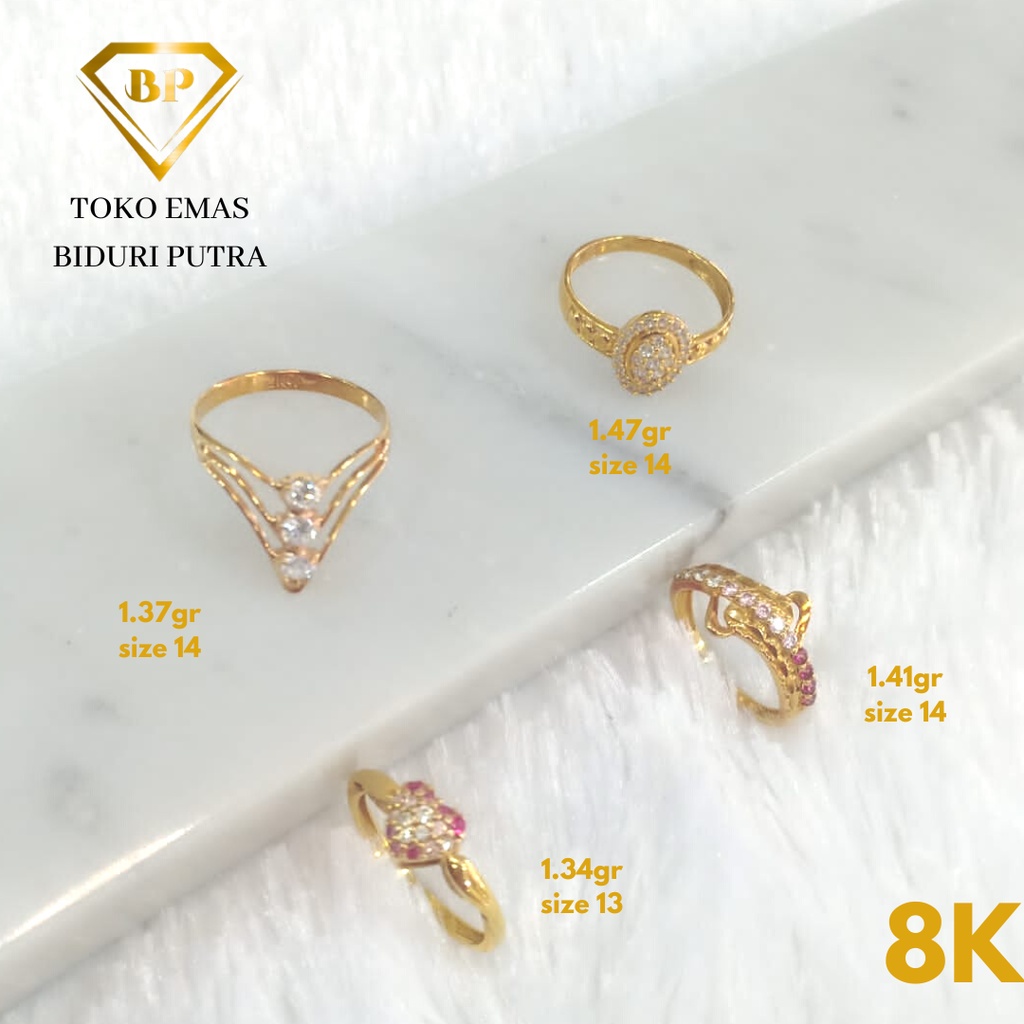 Cincin Solitaire Elegant Emas Asli Kadar 8k/375 toko emas biduri putra