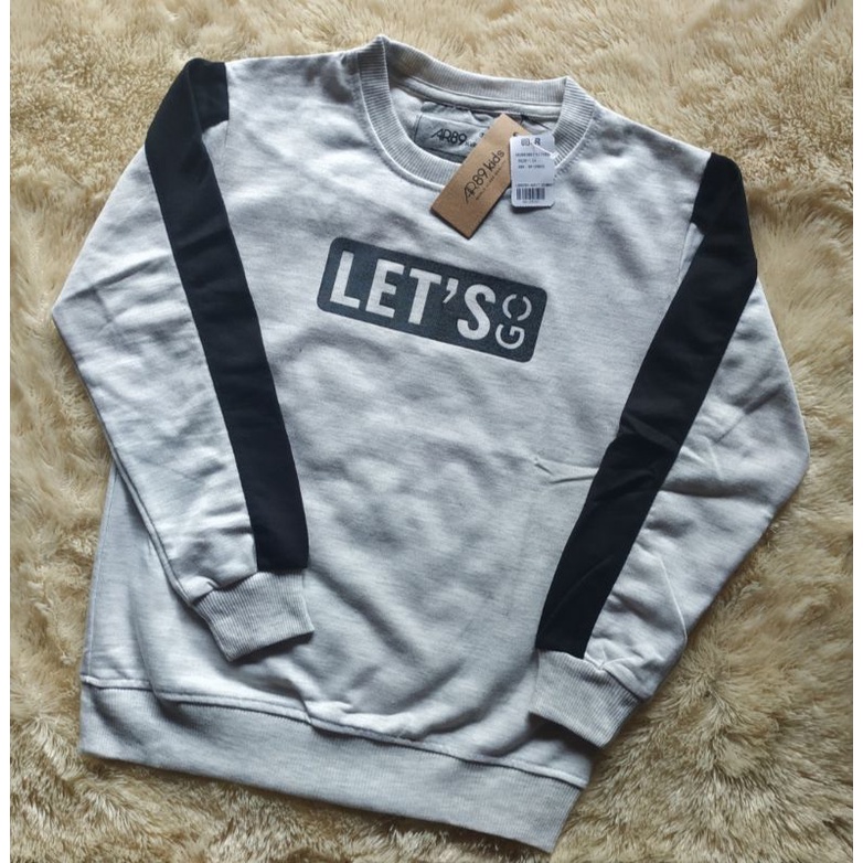 AR89 Kids sweater anak size 8