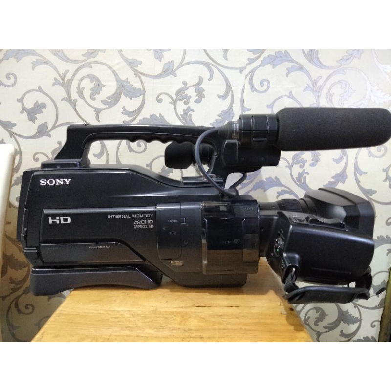 HENDICAM SONY HXR-MC 1500