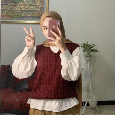 KALILA - CABLE KNIT VEST Atasan Rajut Halus Wanita Dewasa | Atasan Rajut Wanita