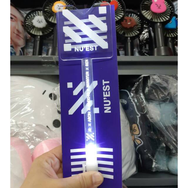 NUEST LIGHTSTICK- LIGHTSTICK NUEST