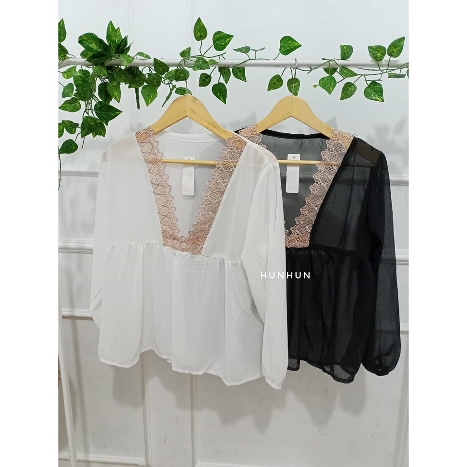 Yoona Blouse Renda Haruka Blouse Yoona nadin Blouse Renda Premium High Quality Hits Ootd Selebgram Fashion Grosir Pusatgrosir_solo