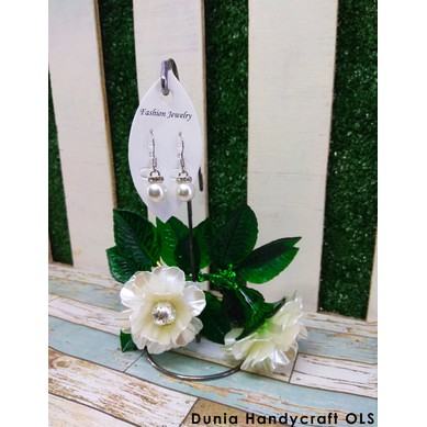 Anting Fashion Wanita Mutiara Cantik, Souvenir, Hadiah