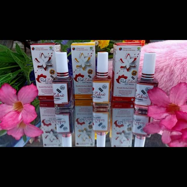 Red zahra nail polish