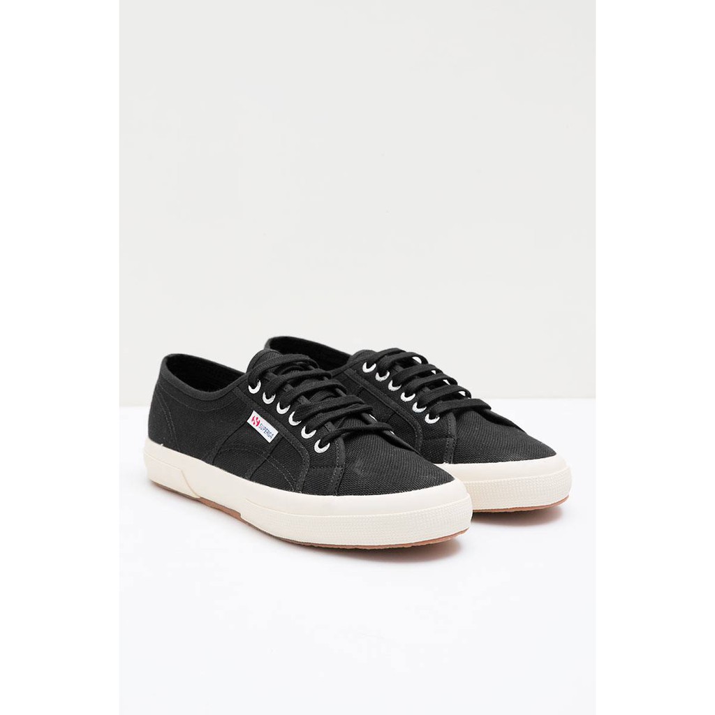 superga satin black