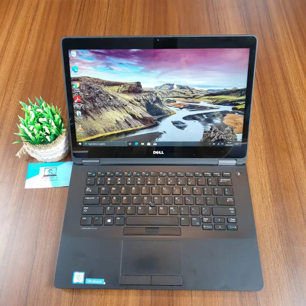 Laptop Dell Latitude Touchscreen Core i5 RAM16 SSD 512 BEKAS-SECOND