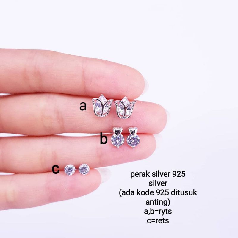 Anting perak silver 925 titanium(ada kode 925 ditusuk anting,korean style,ful mutiara,tidak luntur