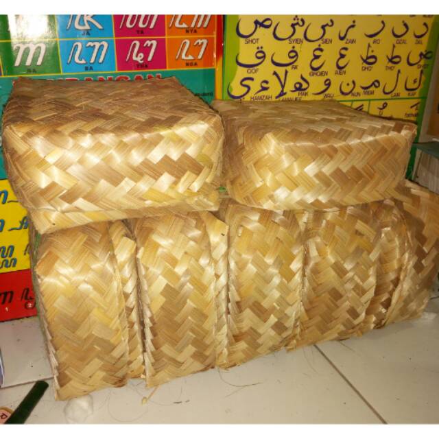 

Tumbu/besek (untuk order parijoto)