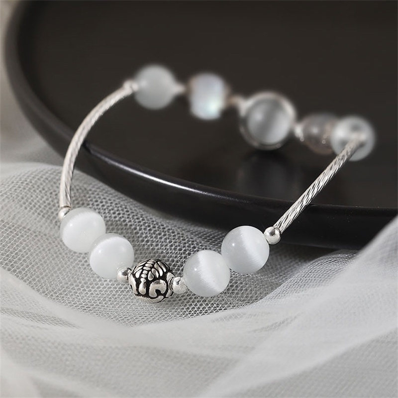 Gelang Moonstone Untuk Wanita