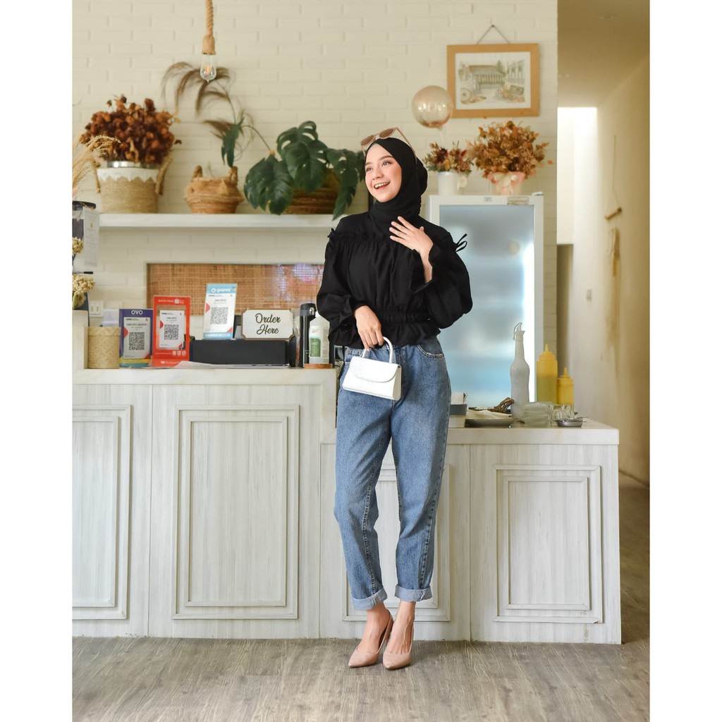 Willy top blouse / atasan blus wanita