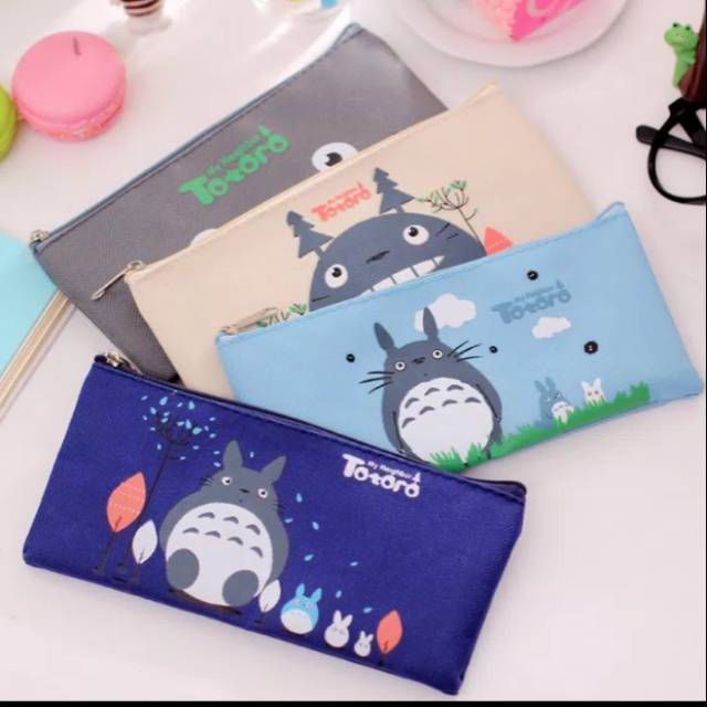 

ES003 Tempat Pensil TOTORO Kanvas/ Pencil Bag Totoro