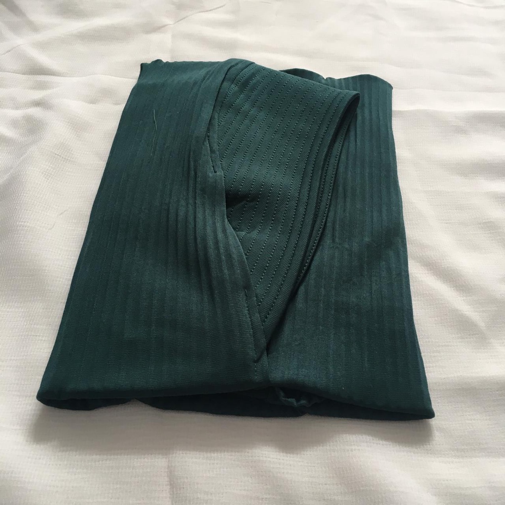 Jilbab Instan Ovalia Plisket Ori Liana Hijab BY ATHIRTEXTILE-EMERALD