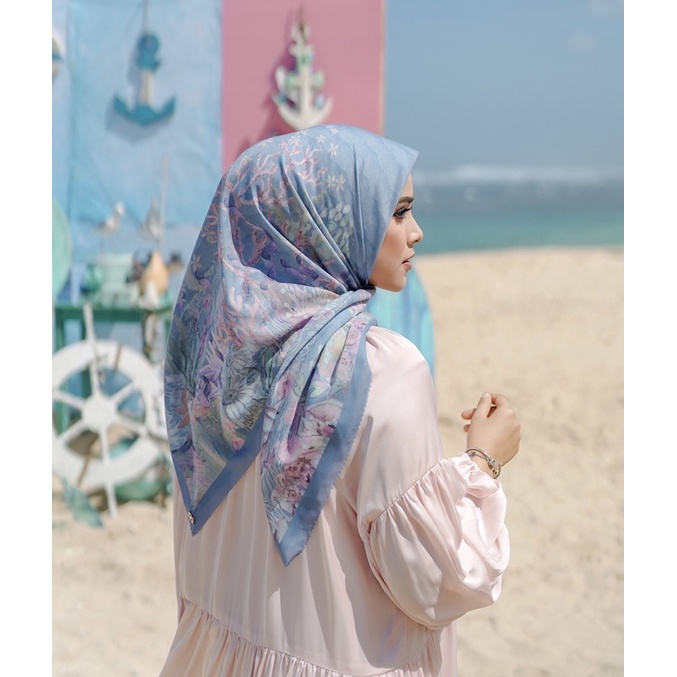 Buttonscarves little mermaid blue Satin PRELOVED