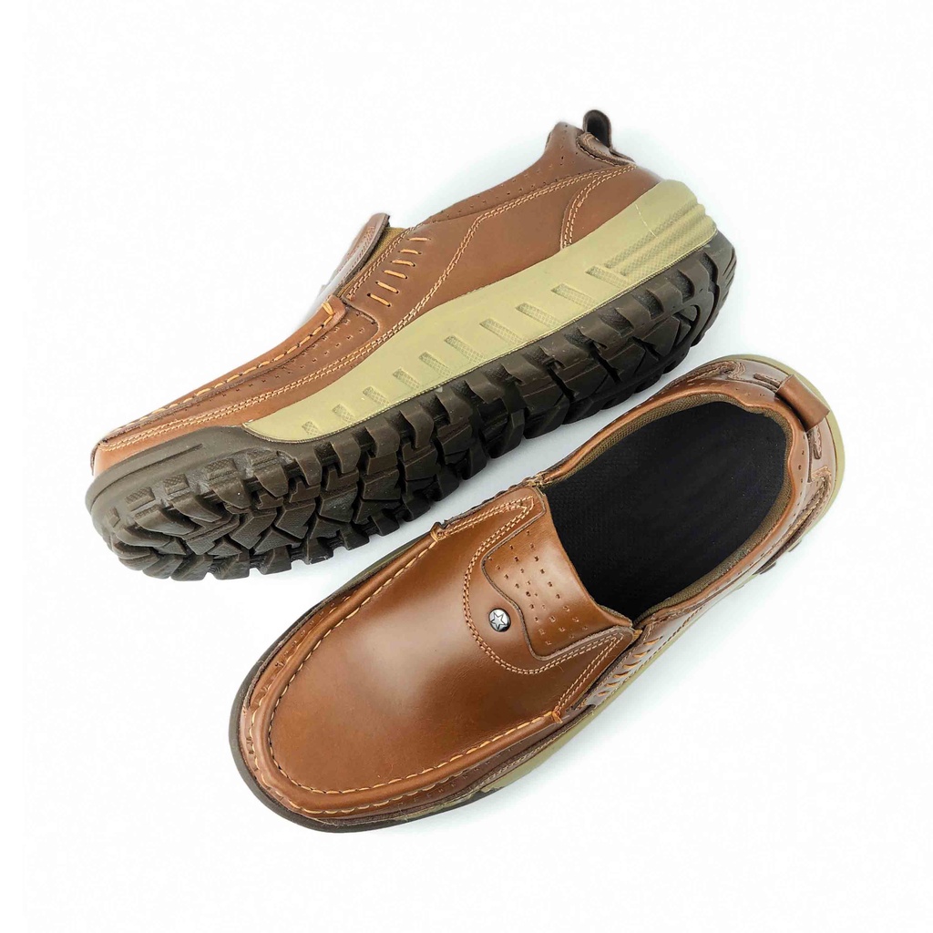 Sepatu Slip On Pria Kulit Asli Casual Model Distro GROSE TAN