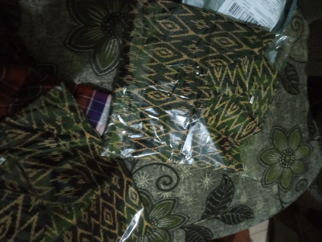 Nabila Batik Jumbo M / 10xl Kemeja Lengan Pendek Motif Kawat Coklat Murah Batik Jumbo