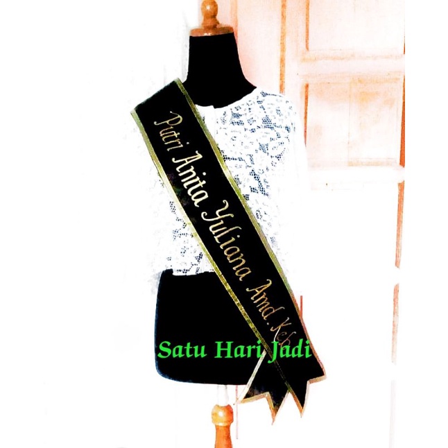 bordir nama selempang wisuda/sash