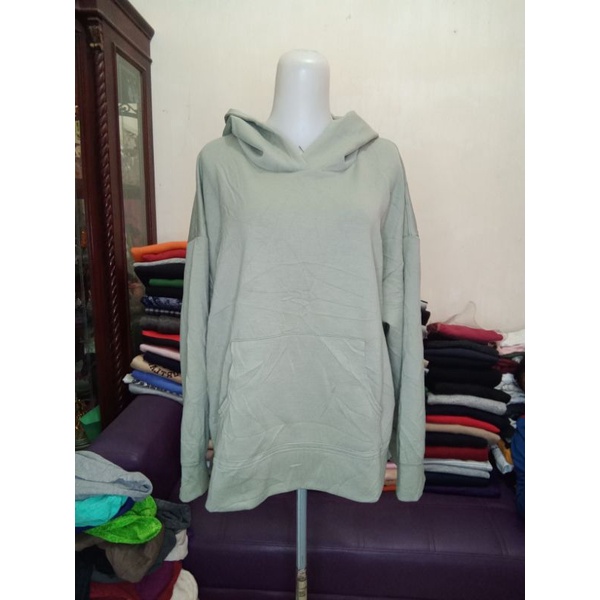 LiVe PL HODIE CEWEK TIGA  SETATUS RIBU