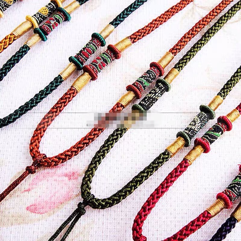 Kalung Tali Kalung Buddha Merah