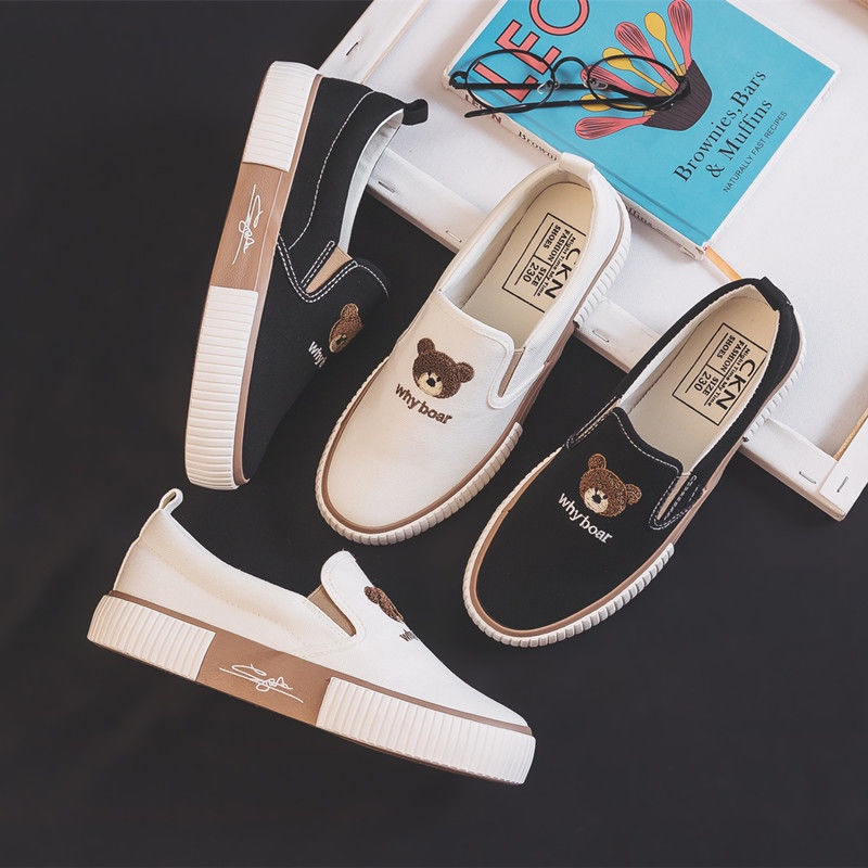 Sepatu Slip On Wanita Kanvas Bear AG14-2