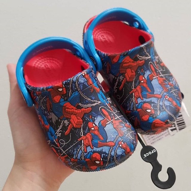 spider man crocs