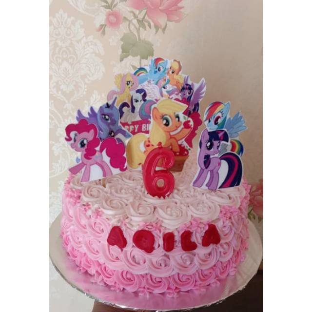 

Kue ulang tahun/ birthday cake