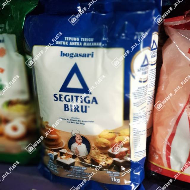

TEPUNG TERIGU SEGITIGA BIRU PREMIUM 1 KG