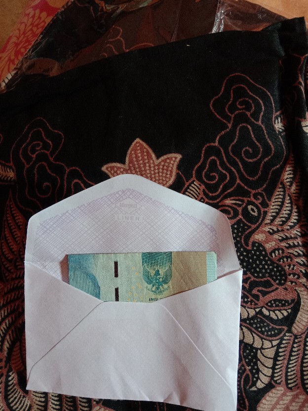 Maura Couple - Sania Ruffle Batik Couple Ori Ndoro Jowi Dnt