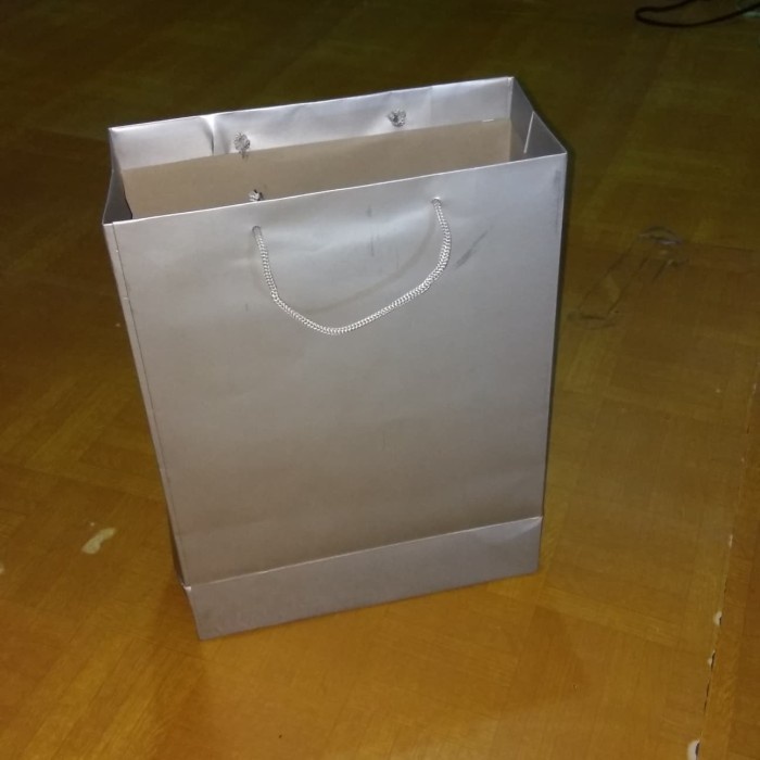 

(TERLARIS) Paperbag SILVER Buku karton Duplex Tebal