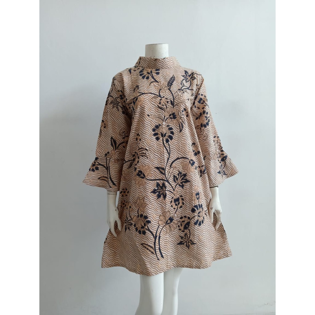 Tunik Sri Dewi | Dress Batik Halus Lawasan