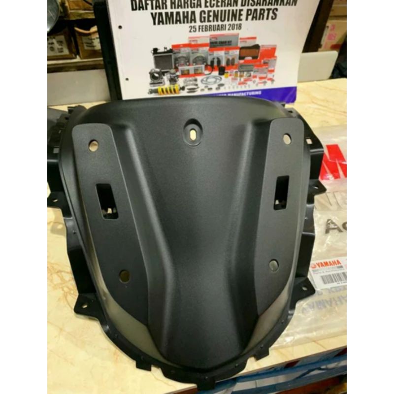 COVER DUDUKAN VISOR WINDSHIELD NMAX ASLI ORI YAMAHA 2DP-F837M-00
