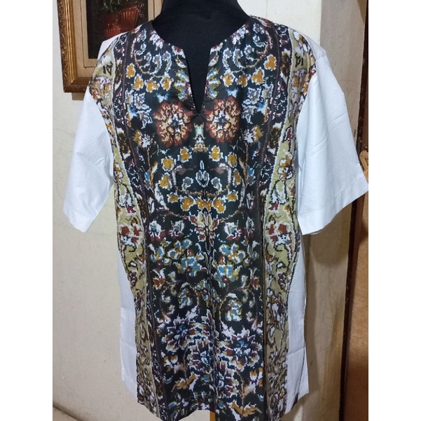 Preview Itang Yunasz