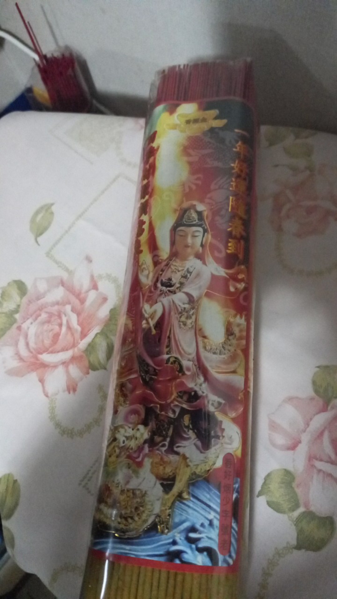 Hio Dupa Incense Stick 8 Mustika Bunga Panjang 32 Cm