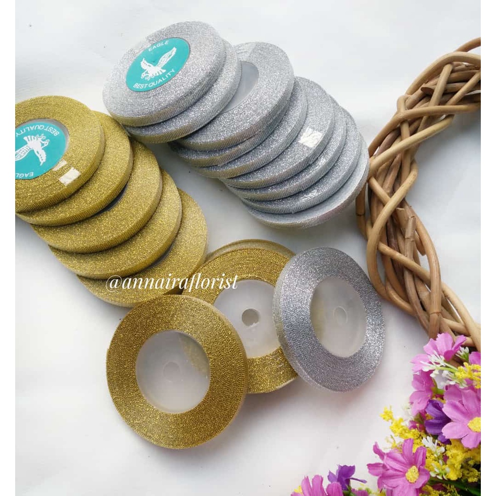 

Pita gold dan silver