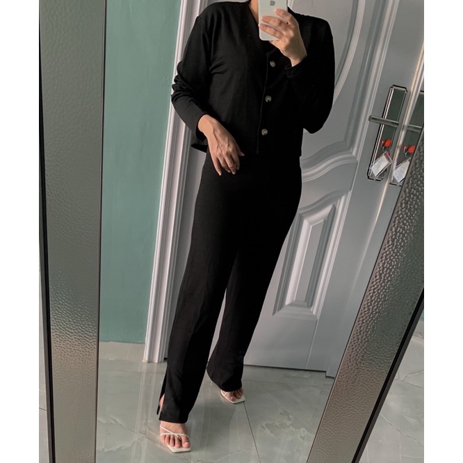 Zoe Knit Set | Cardigan Rajut | Celana Rajut | Setelan Rajut | Knit Cullote | Knit Top | Knit Pants